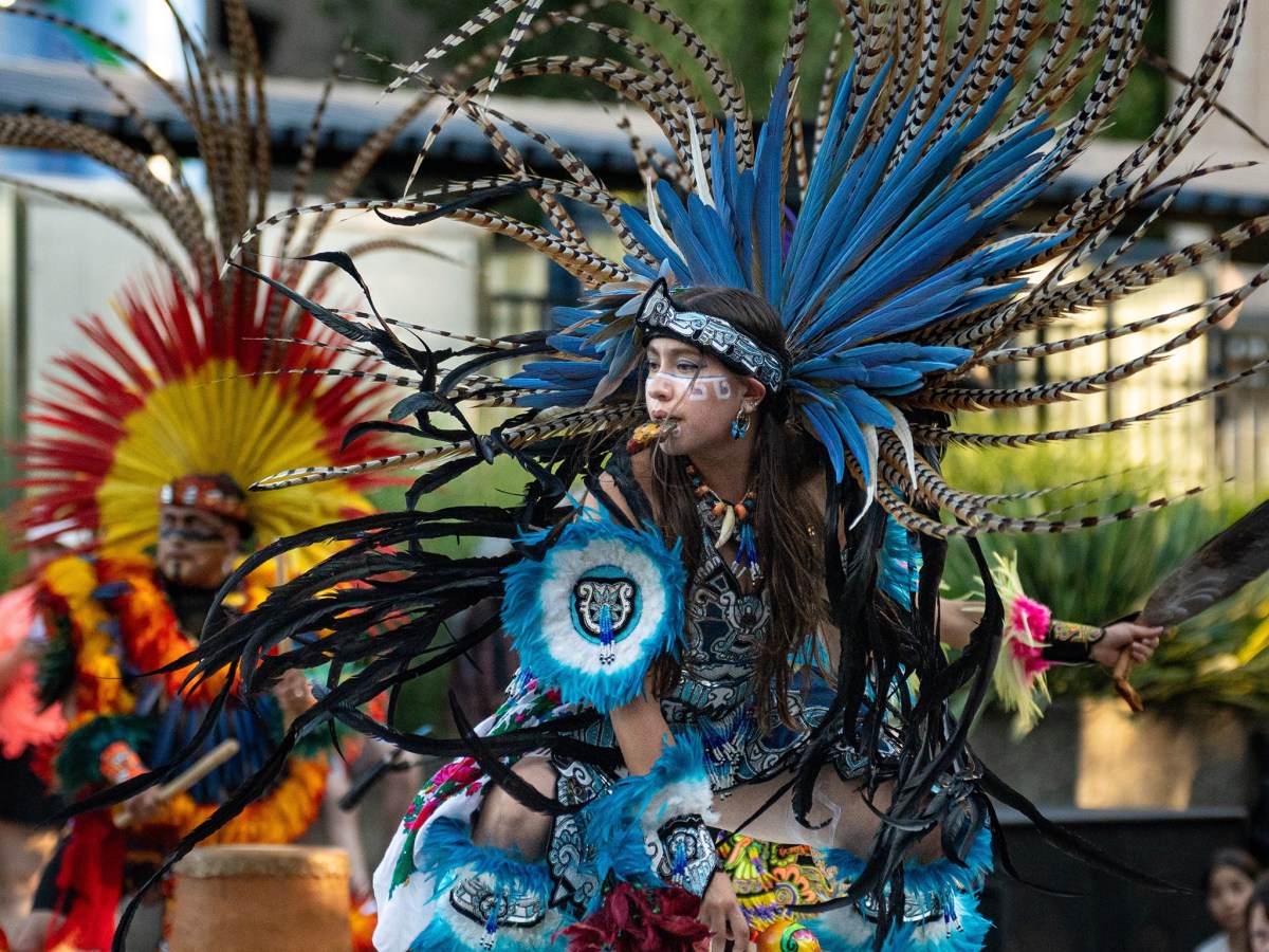 Mexico’s Folk Dancing
